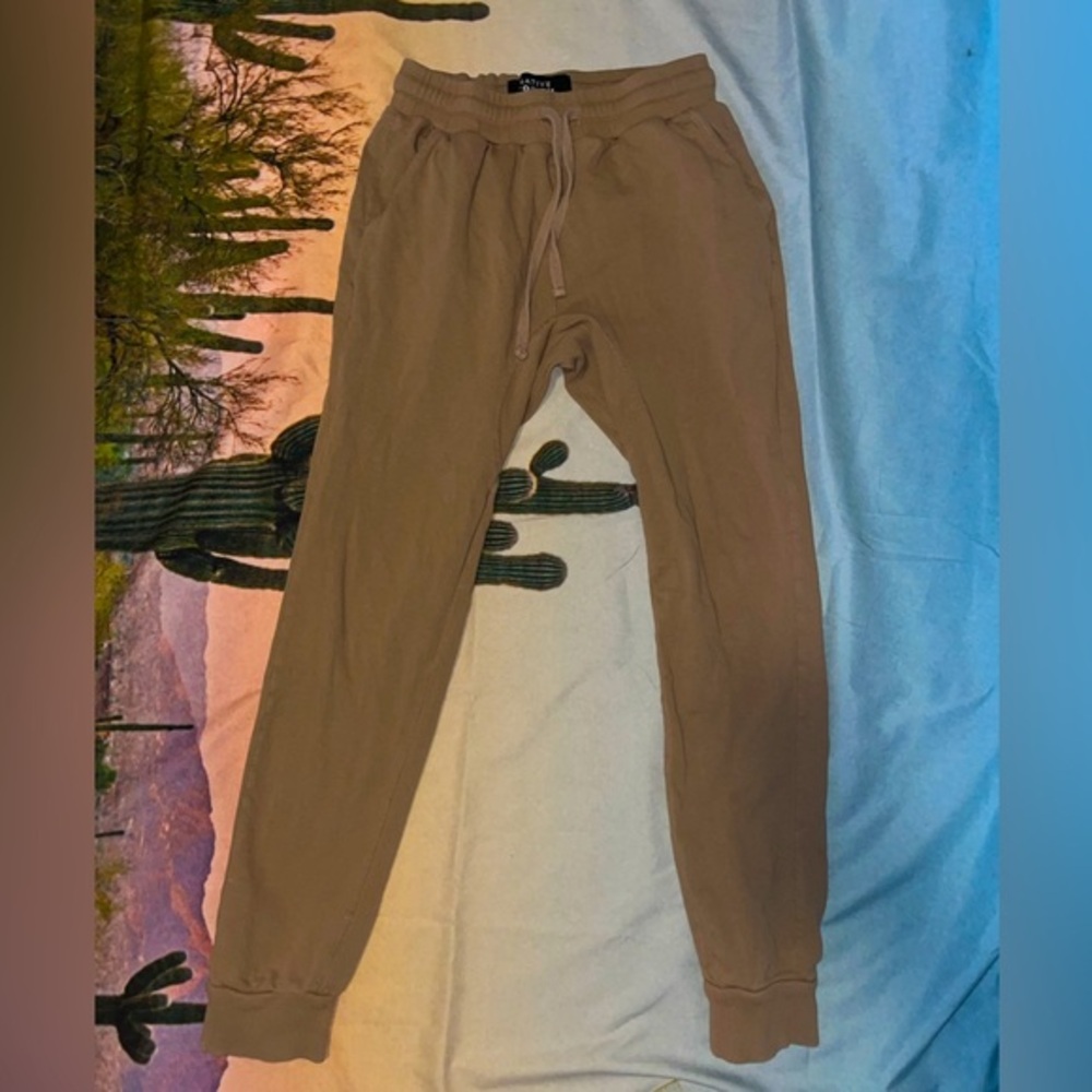 NATIVE YOUTH Joggers 🌵32